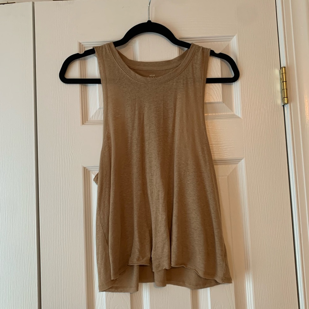 Aerie tank, worn once!